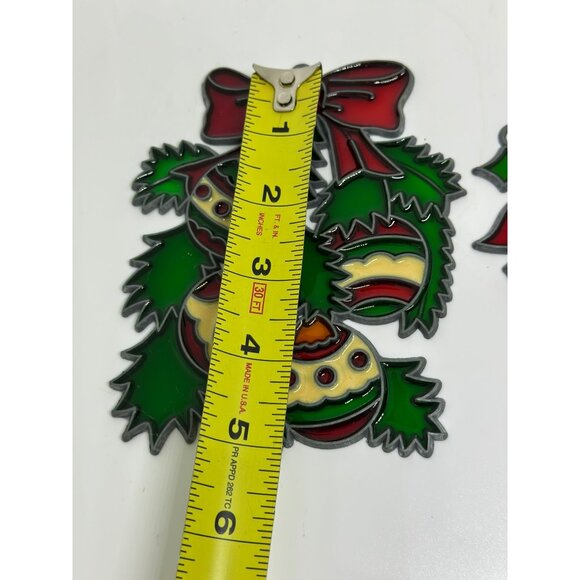 VTG Stained Glass Tiffany Style Sun Catcher Poinsettia Holly & Ornament USA ‘82 - Picture 5 of 6